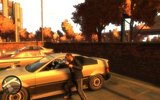 Niko_breaking_a_car_window--article_image